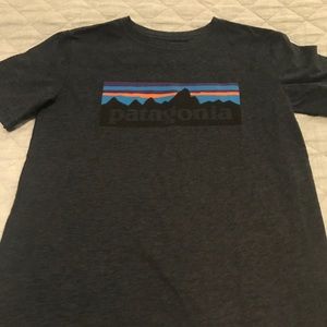 Boys Patagonia t shirt